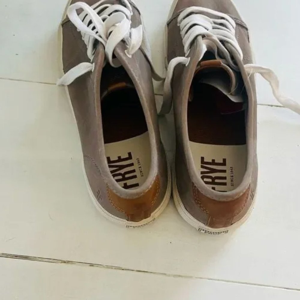 New Frye Gia Canvas Low Lace Up Taupe/Grey Sneakers  9 - Picture 5 of 7